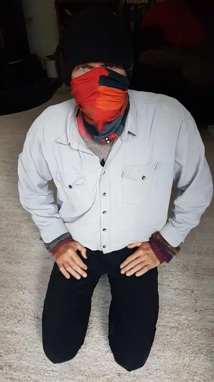 Jeremy with a face mask Jeremy with a face mask